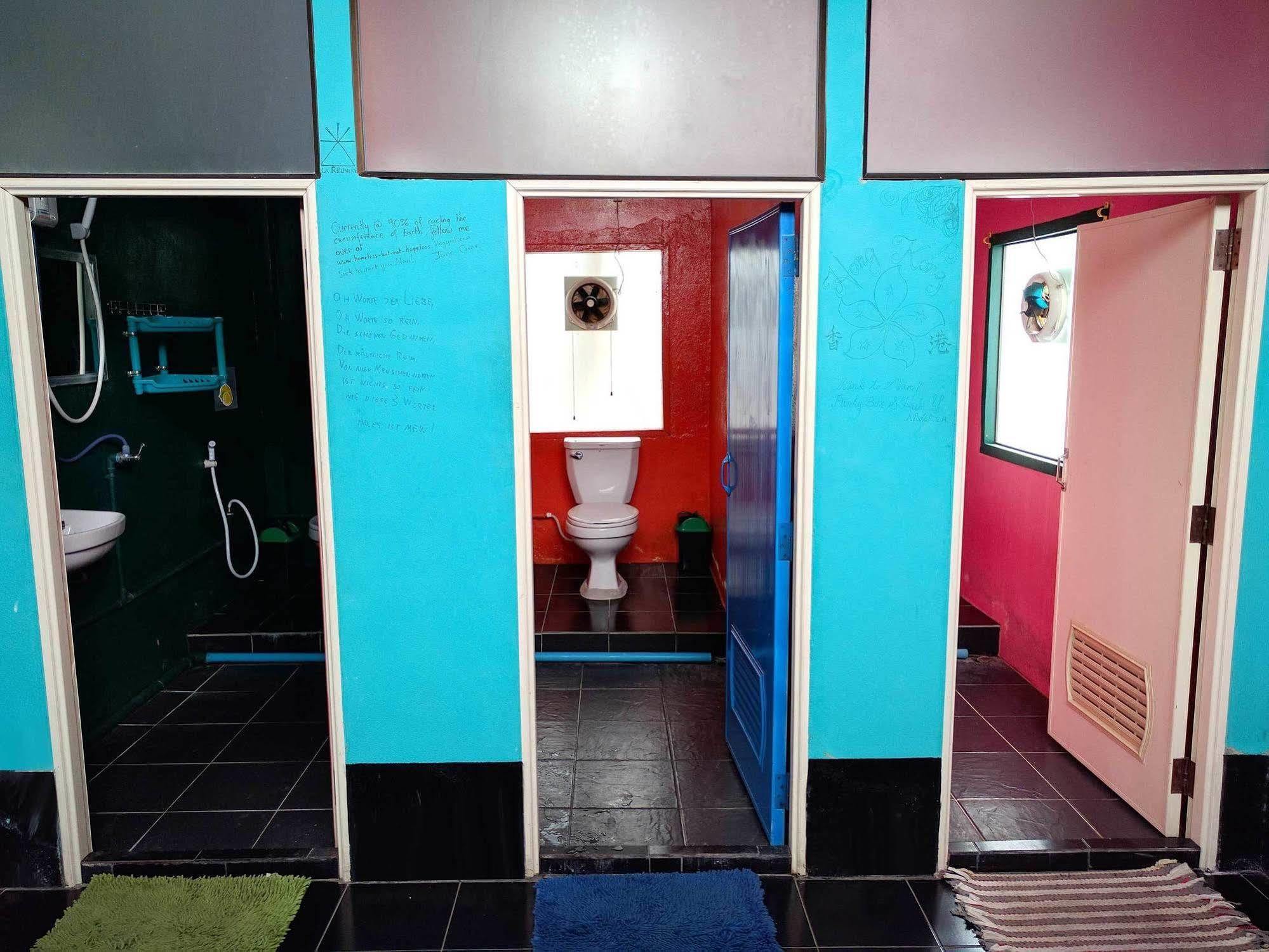 Funky Box Hostel تشيانغ كونغ المظهر الخارجي الصورة