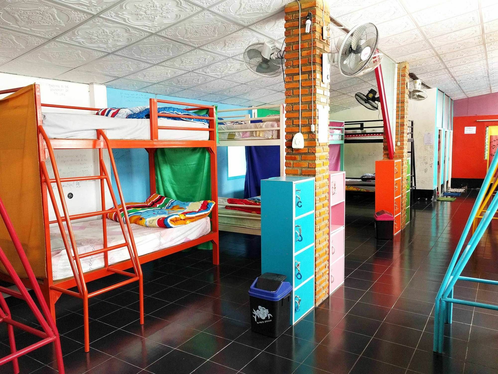 Funky Box Hostel تشيانغ كونغ المظهر الخارجي الصورة